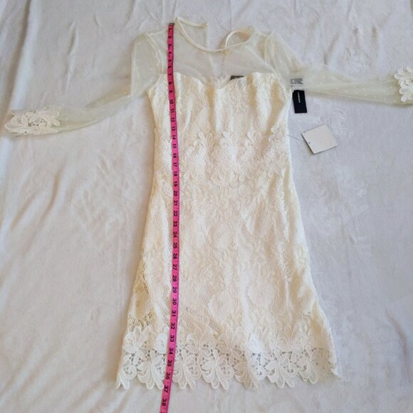 NWT Lulus Long Sleeve Lace Dress - Size S - Picture 16 of 16
